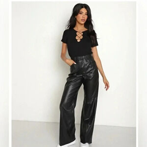 Levi's 70's Flare Faux Leather Pant Leather Night size 25 NWOT